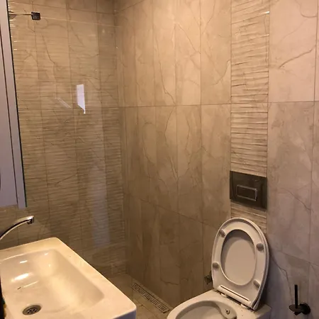 Plaja Cok Yakin Tarihi Tas Ev Вилла *
