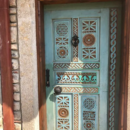 Plaja Cok Yakin Tarihi Tas Ev *