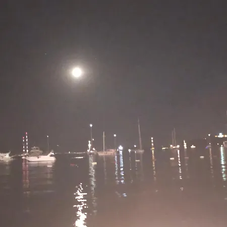 Plaja Cok Yakin Tarihi Tas Ev Vila Bodrum